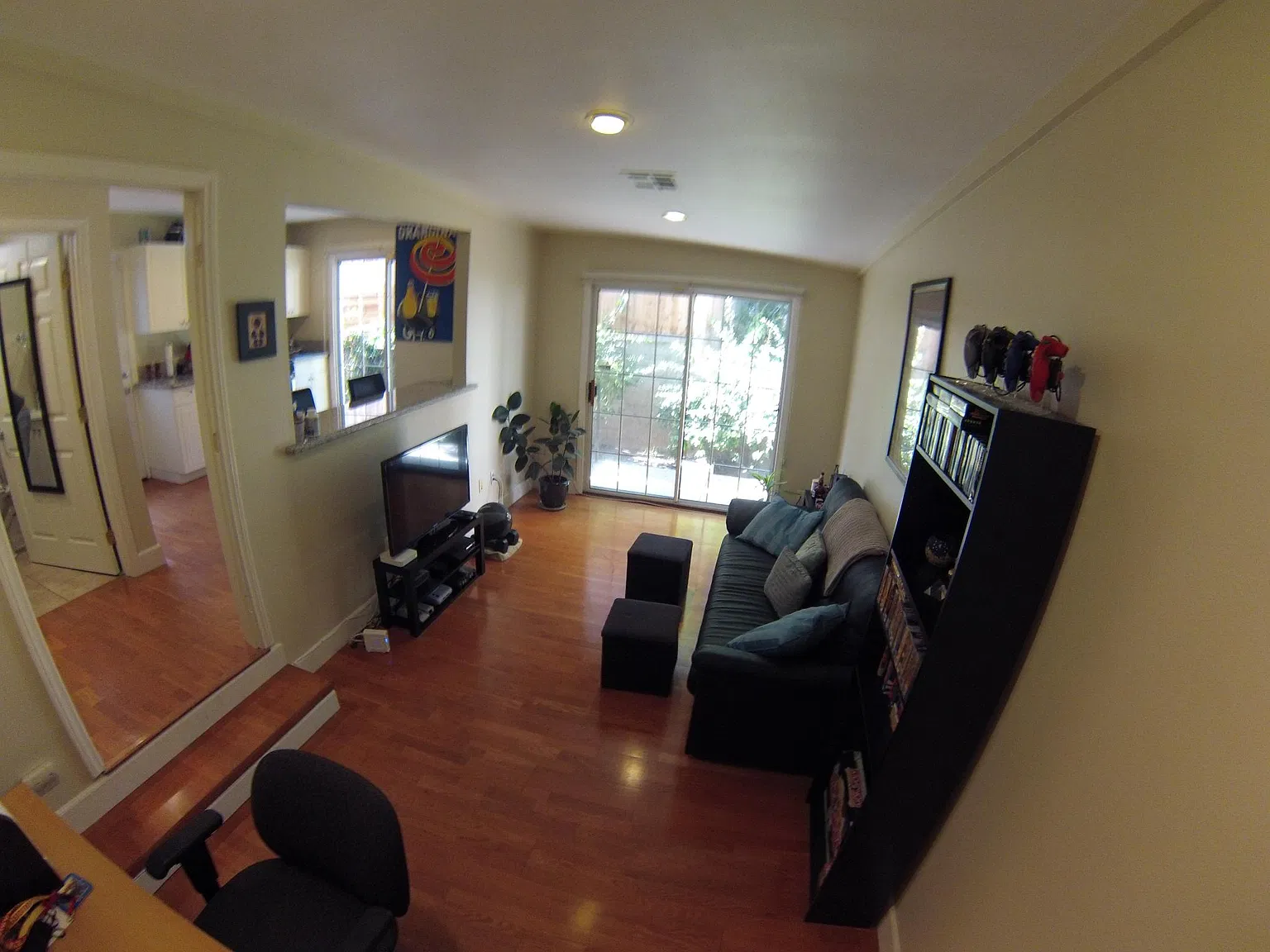 1 bed, 750 sqft, $2,400 — Photo 4