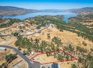 422 Woodhaven Ct, Napa, CA 94558