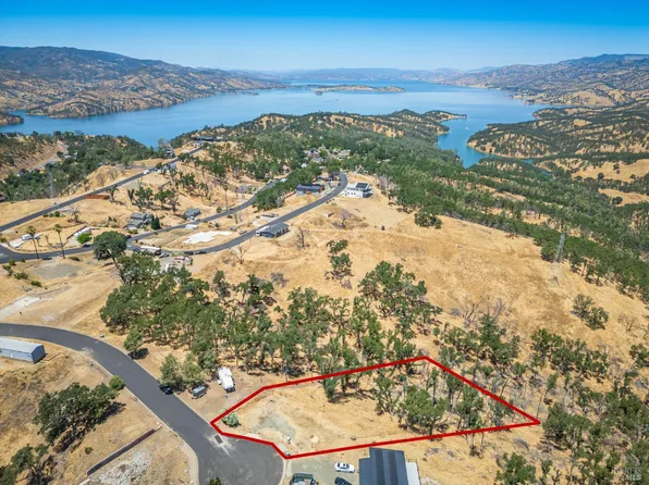 422 Woodhaven Court, Napa, CA 94558