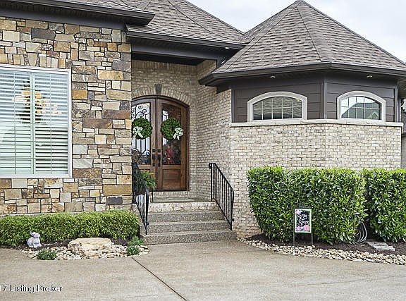 5304 Pebble Creek Place-1002