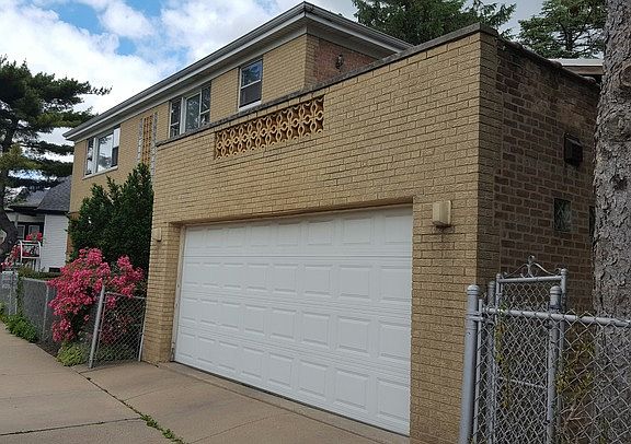 4th image of 5131 N Lovejoy Ave