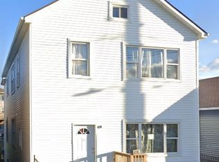 1819 W 33rd St #2, Chicago, IL 60608