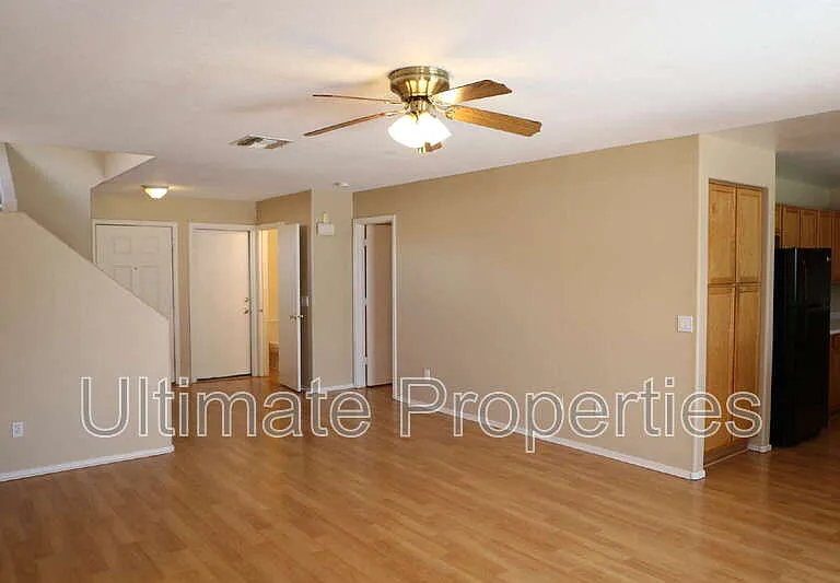 12237 W Larkspur Rd — Photo 4