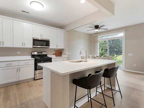 2nd image of 13315 Red Alder Ave