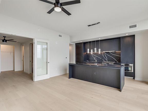 4th image of 44 East Ave #3111