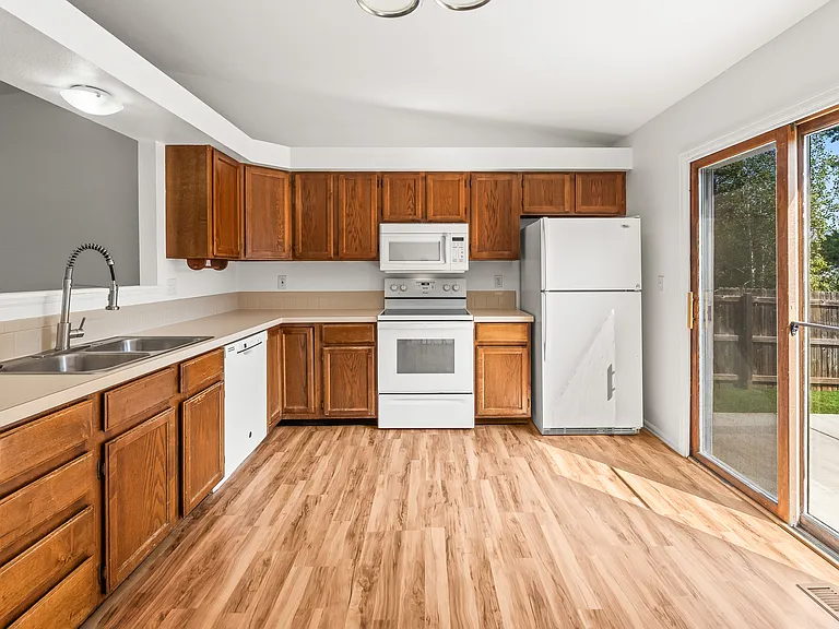 828 Essex Dr #HOUSE — Photo 8