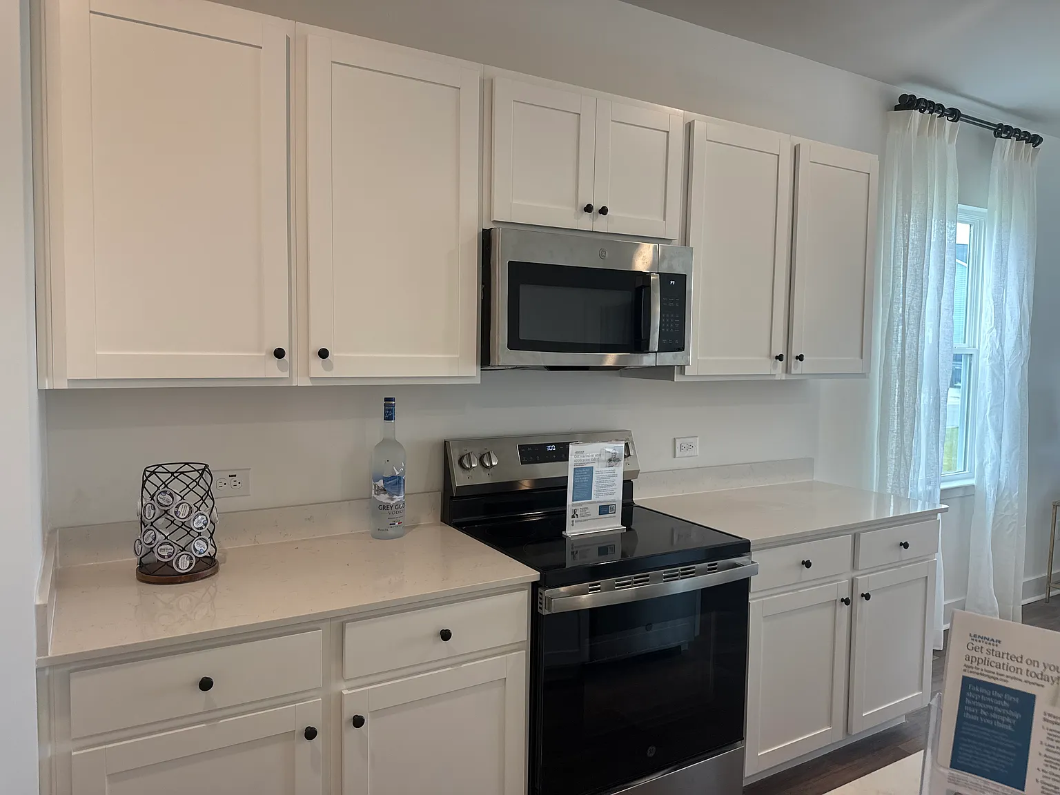 3 bed, 1474 sqft, $2,250 — Photo 3
