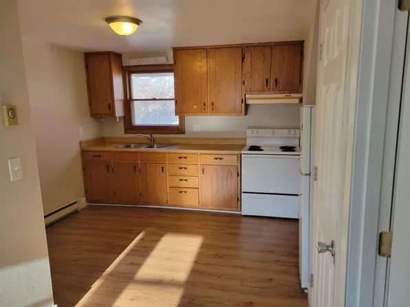 327 E Lincoln Ave #2, Little Chute, WI 54140