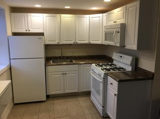 61 W Columbia Ave, Palisades Park, NJ 07650