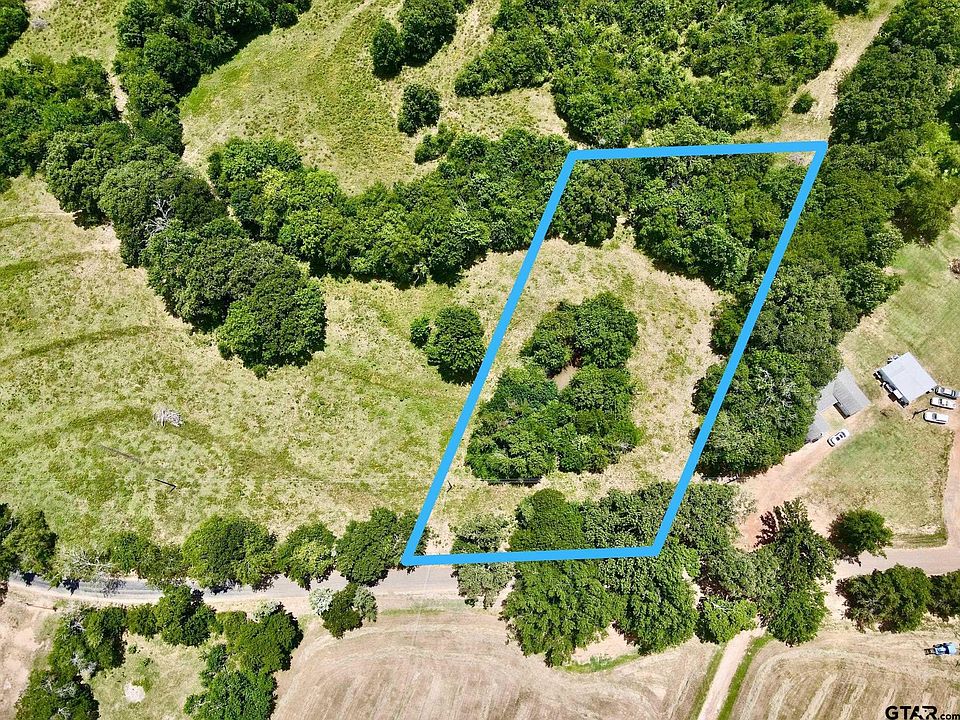 1st image of 1.3 / Acres Cres NE #2060