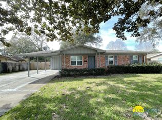 637 Golf Course Dr NE, Fort Walton Beach, FL 32547