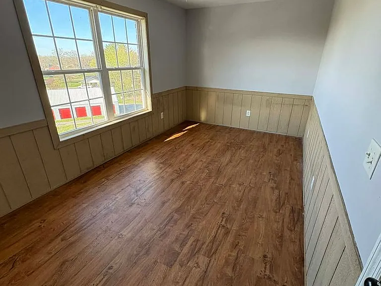 13478 Fountain Run Rd — Photo 9