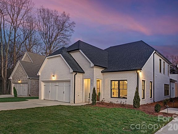 2nd image of 8163 Fairview Rd