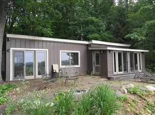 6228 131st St, Saugatuck, MI 49453