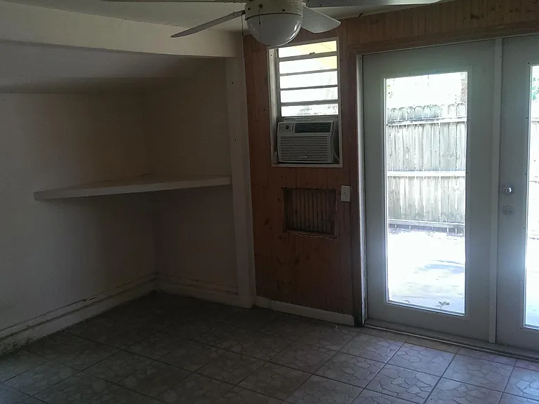 145 1/2 18th Ave S #BACK HOME — Photo 11