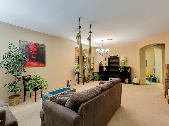 4th image of 3010 S 102nd Ln