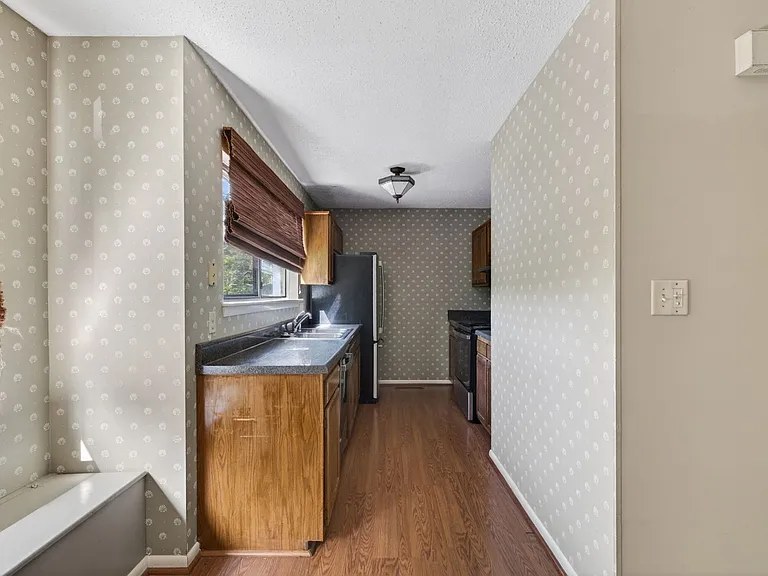 3920 Whooping Crane Cir — Photo 12