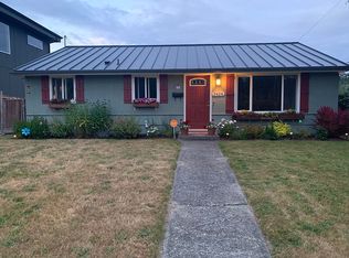 3424 49th Ave SW, Seattle, WA 98116