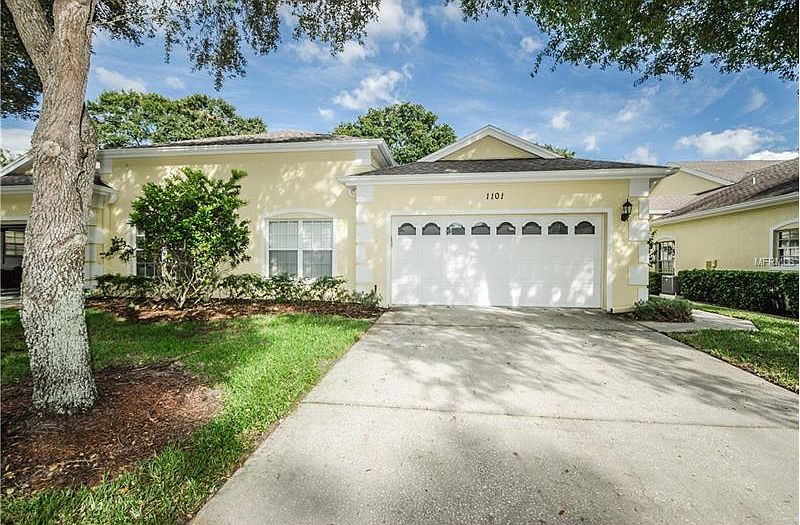 1st image of 1101 Royal Blvd