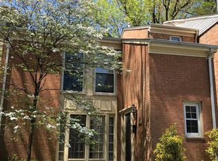 2022 Highboro Way, Falls Church, VA 22043