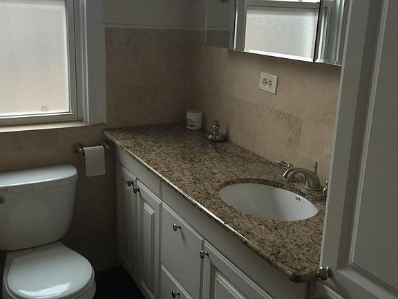 3rd image of 4938 N Talman Ave #2