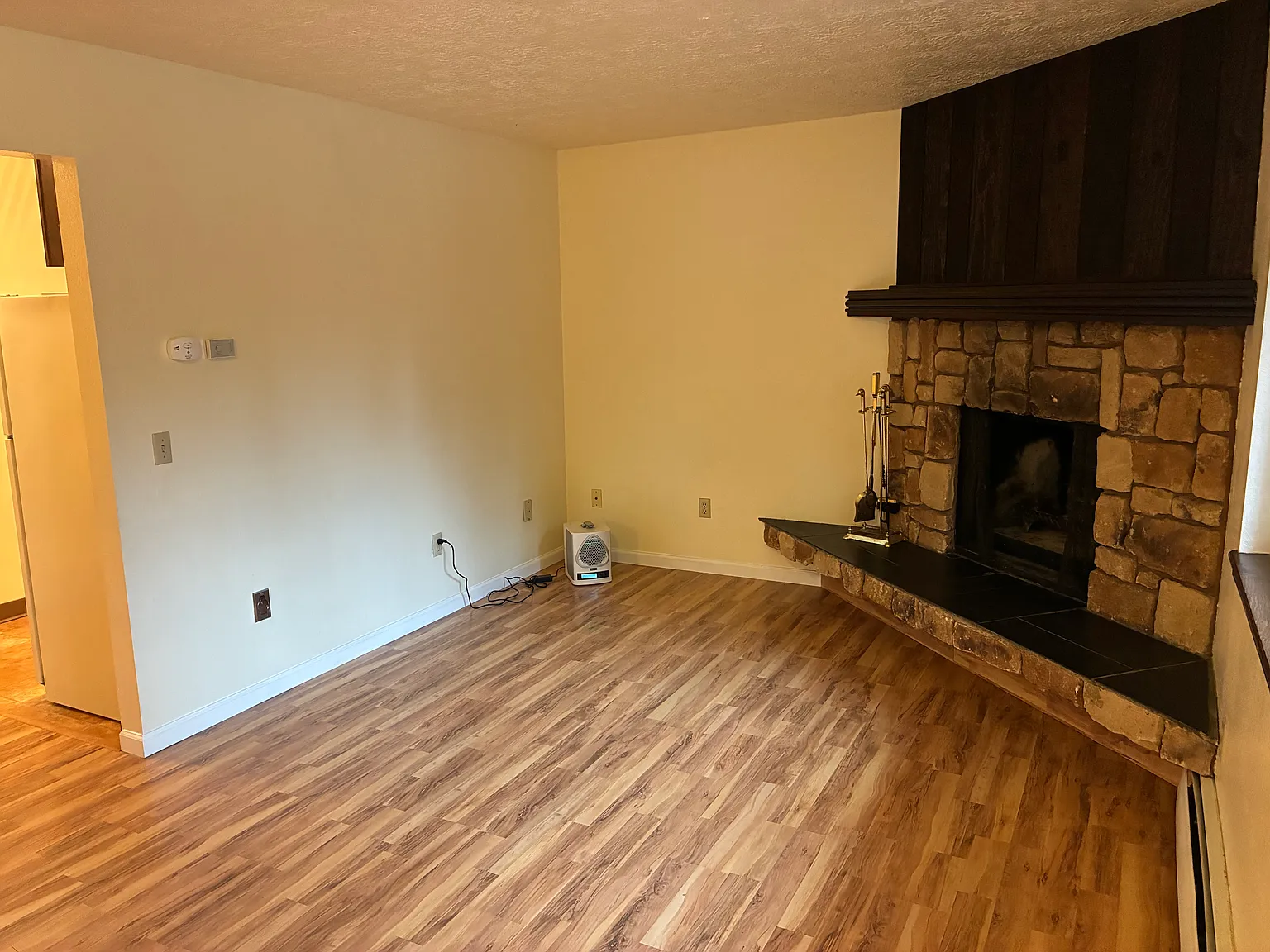 2 bed, $1,850 — Photo 2