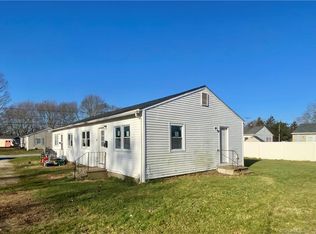 2 Waco Ct, Groton, CT 06340
