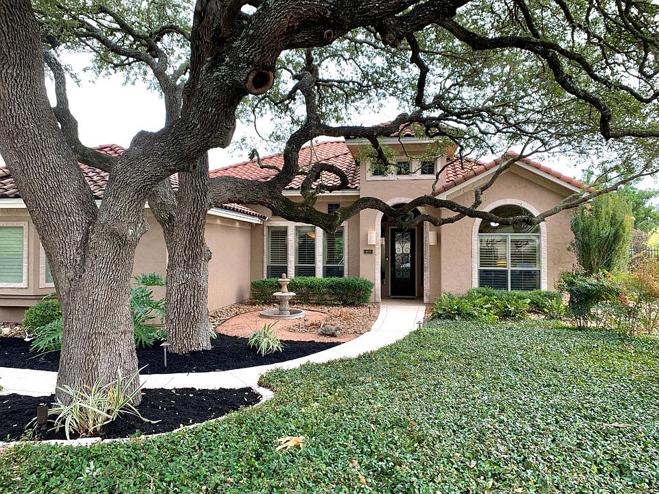 1st image of 402 Cameron Cir