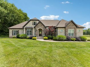 3926 Amanda Beth Ct, Columbia, TN 38401