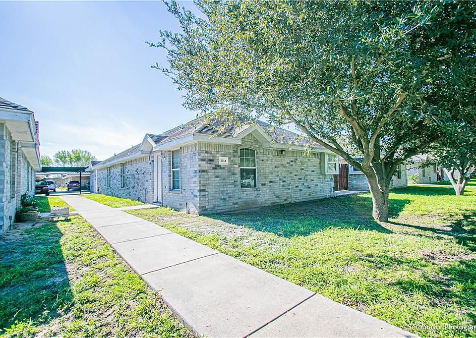 1st image of 2214 Candlelight Ln #2