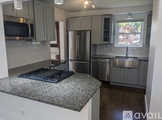 31 S Early St UNIT 101, Alexandria, VA 22304