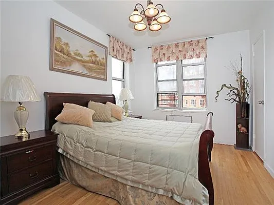 Sold by Exclusive Properties Sotheby's International Realty | media 19