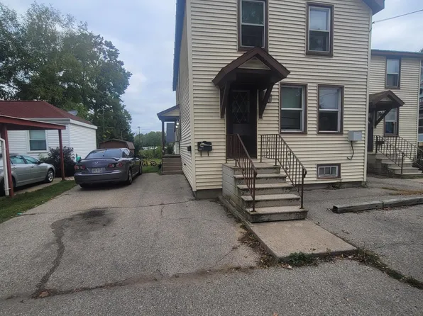 106 Pecor St #1/2, Oconto, WI 54153
