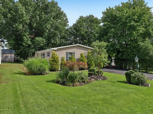 802 Elk Dr, Cranberry Township, PA 16066