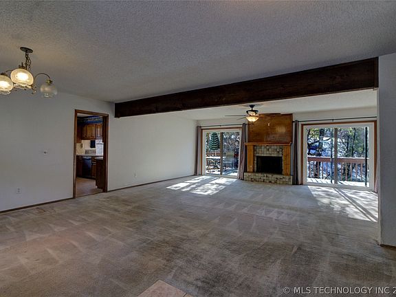 2nd image of 1370 N Aspen Ln