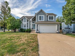 29201 W 183rd Ter, Gardner, KS 66030