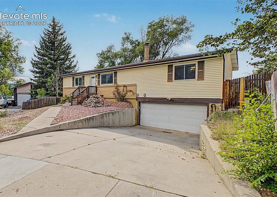 1st image of 4323 Eastcrest Cir W