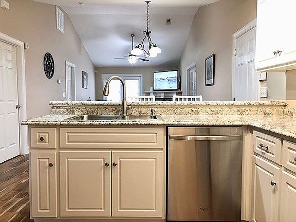  Newer Countertops & Faucet!
