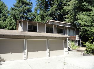 4345 Island Crest Way, Mercer Island, WA 98040