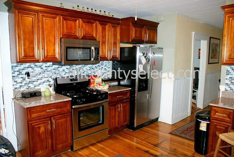 2nd image of 19 Geneva St #1