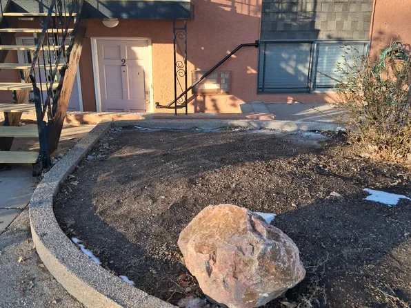 1701 E 16th St APT 2, Pueblo, CO 81001