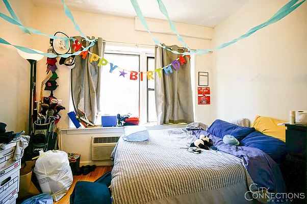 Rented by City Connections Realty | media 27