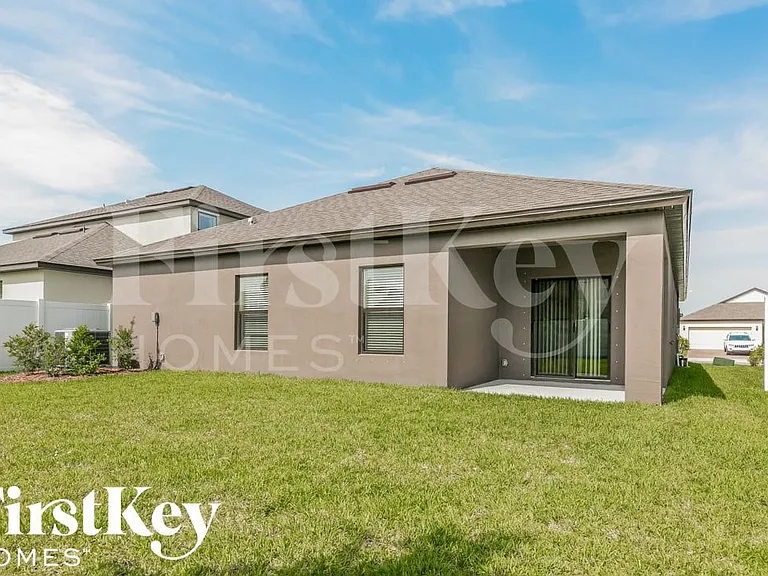 1051 Peta Way — Photo 15