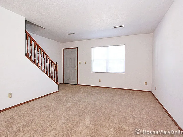 1413 Brookshire Rd — Photo 2