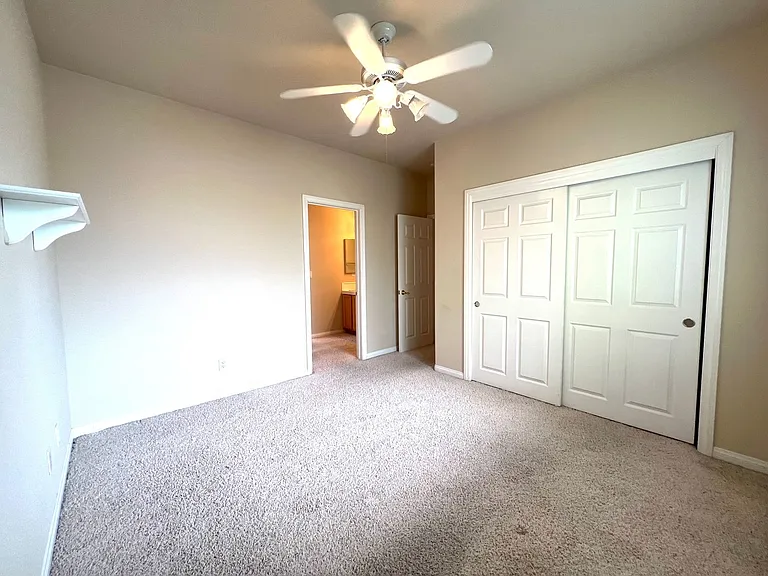 2237 Timber Rose Dr — Photo 45