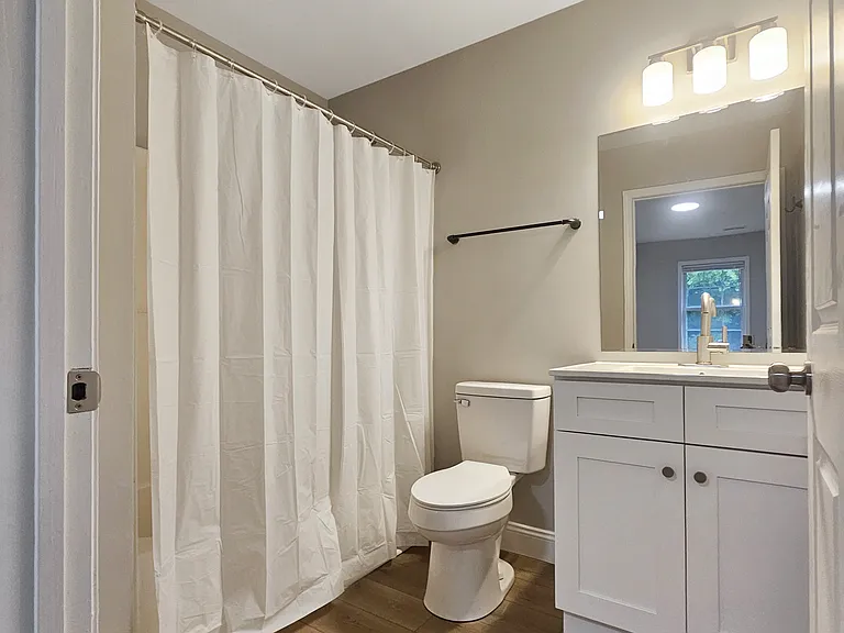 11 Paris Creek Ct — Photo 7