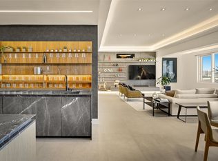 Roney Palace, Miami Beach, FL 33139