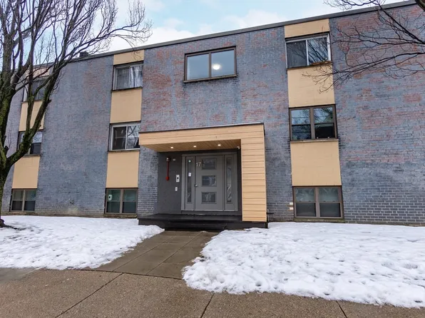 17 Carson St APT 6B, Boston, MA 02125