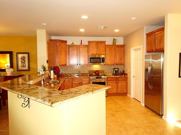 4th image of 7914 W Yorktown Way
