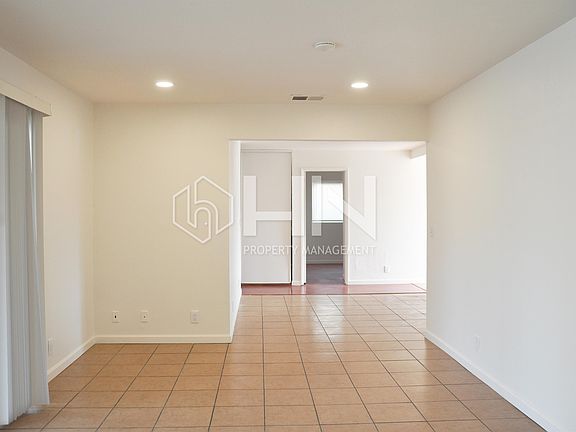 5th image of 2355 Pentland Way